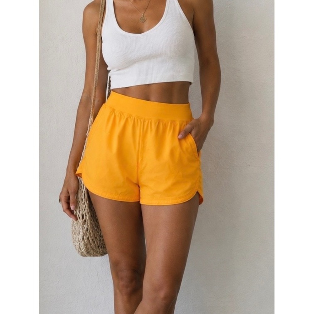 Lands End Womens Orange Active Running Shorts Pockets Size 16 Stretch Liner